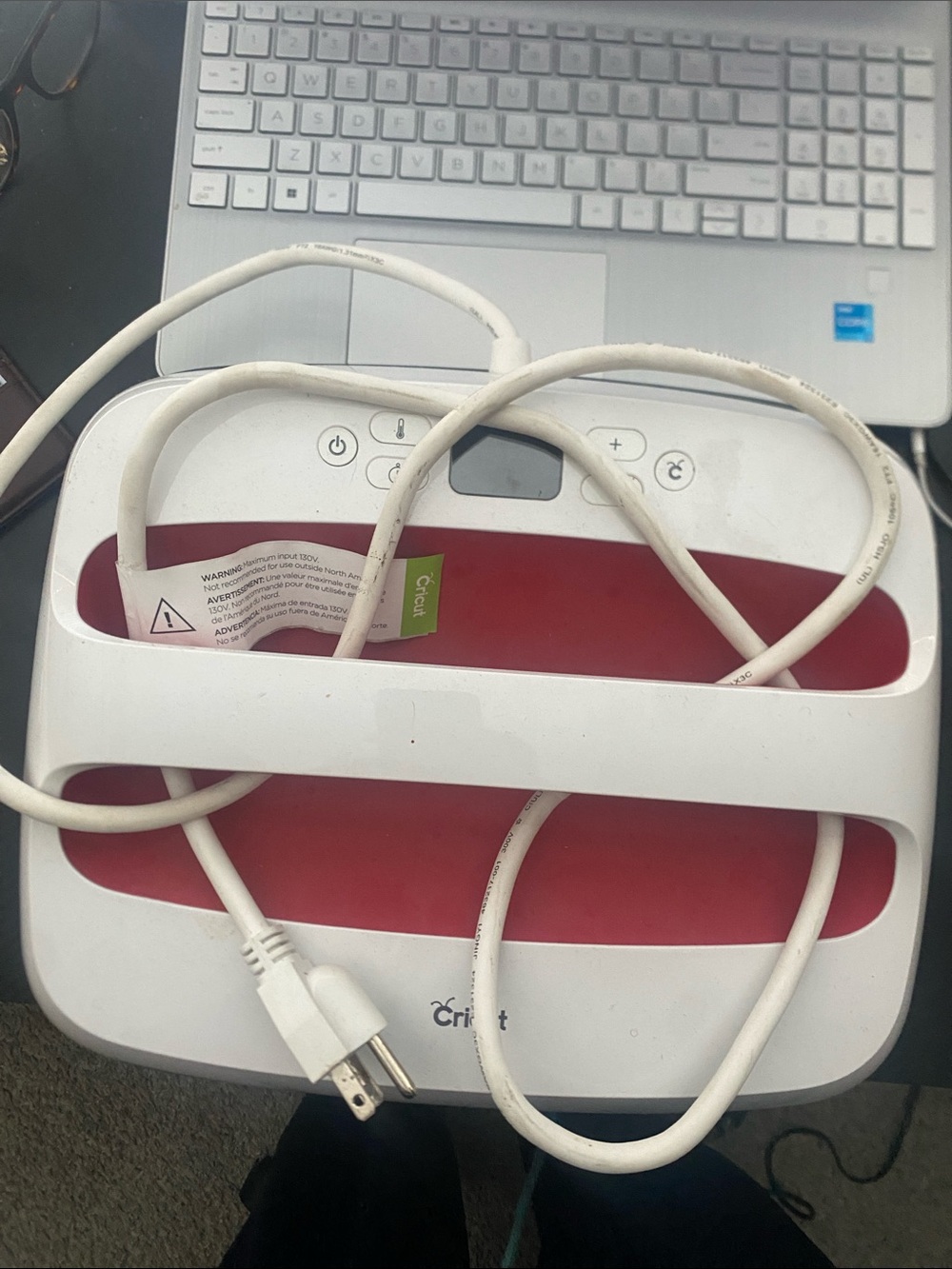 Cricut EasyPress Mini Heat Press - White & Red